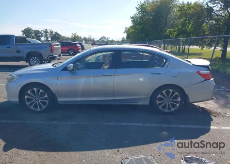 2013 Honda Accord Sport z USA, uszkodzony, nr VIN 1HGCR2F57DA061266